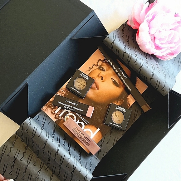 🏷️MAC Teddy 2.0  Collection 5 PC SET Kylie Jenner Collab - Picture 2 of 3